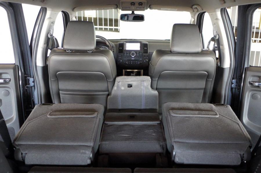  Nissan Pathfinder 2010 года  (фото 32 из 81)